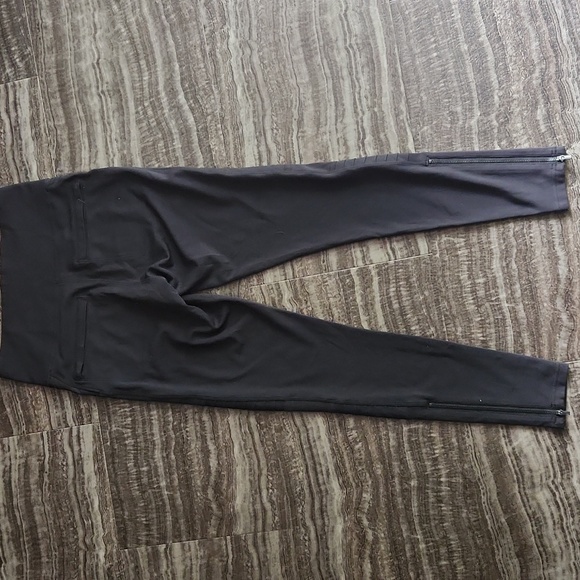 Athleta Delancey black moto tight leggings Size Small - Picture 6 of 9